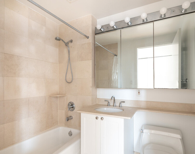 308 E 38th Street - Photo Thumbnail 9