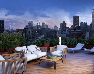 308 E 38th Street - Photo Thumbnail 17