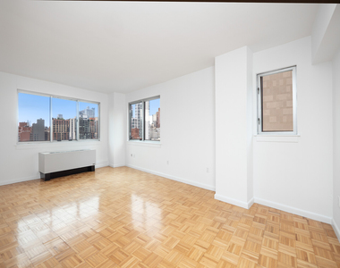 308 E 38th Street - Photo Thumbnail 10