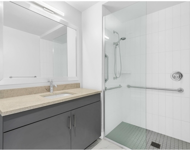 2319 3rd Avenue - Photo Thumbnail 3