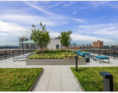 2319 3rd Avenue - Photo Thumbnail 13
