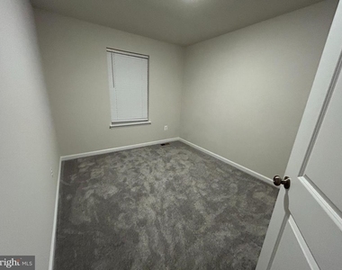 71 Swan Field Ave - Photo Thumbnail 9