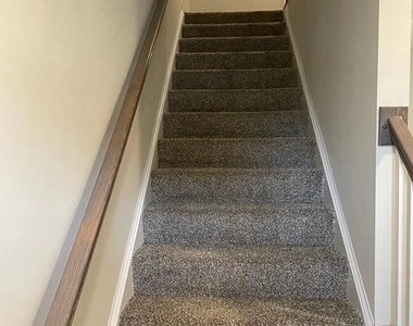413 Tevis Street - Photo Thumbnail 2