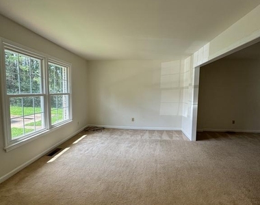 4503 Garfield Court - Photo Thumbnail 4