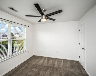 12001 Setter Drive - Photo Thumbnail 27