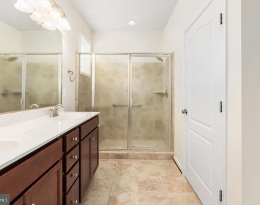 9627 Hillcrest Drive - Photo Thumbnail 35