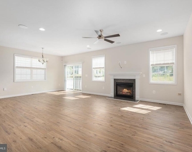 9627 Hillcrest Drive - Photo Thumbnail 22