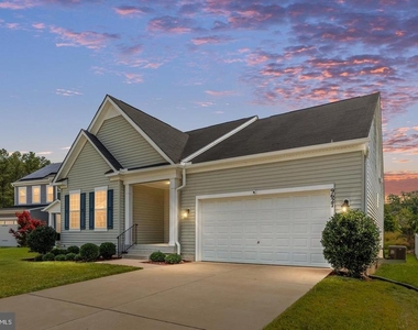 9627 Hillcrest Drive - Photo Thumbnail 7