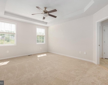 9627 Hillcrest Drive - Photo Thumbnail 29