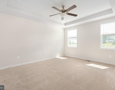 9627 Hillcrest Drive - Photo Thumbnail 32