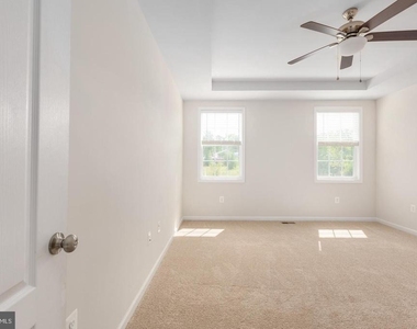 9627 Hillcrest Drive - Photo Thumbnail 31