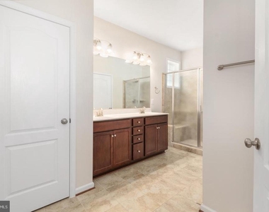 9627 Hillcrest Drive - Photo Thumbnail 34