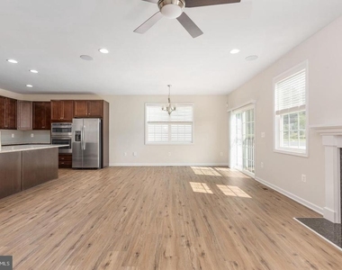 9627 Hillcrest Drive - Photo Thumbnail 20