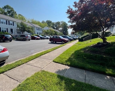 2864 Madeira Court - Photo Thumbnail 19
