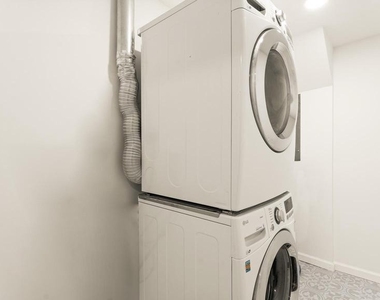 12168 Springwoods Drive - Photo Thumbnail 28