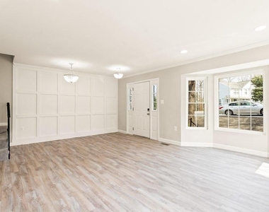 12168 Springwoods Drive - Photo Thumbnail 7