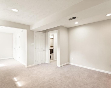 12168 Springwoods Drive - Photo Thumbnail 32