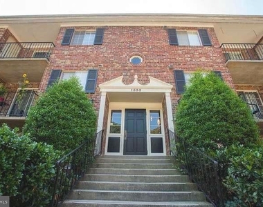 1533 Colonial Drive - Photo Thumbnail 16