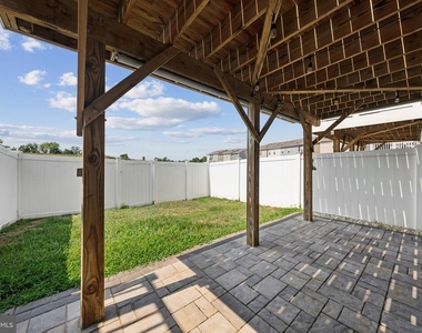 13827 Litespeed Way - Photo Thumbnail 23