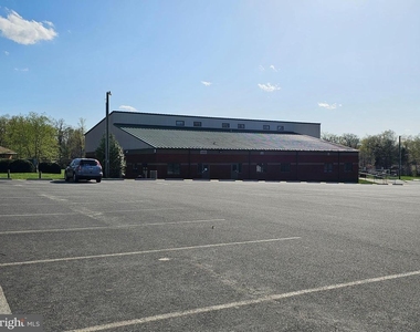 718 Lakeview Parkway - Photo Thumbnail 36