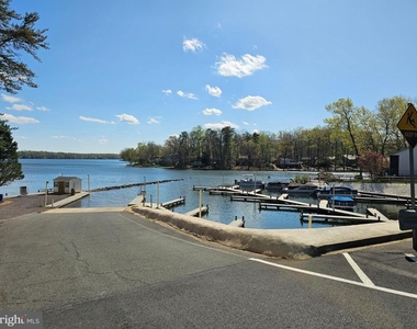 718 Lakeview Parkway - Photo Thumbnail 58