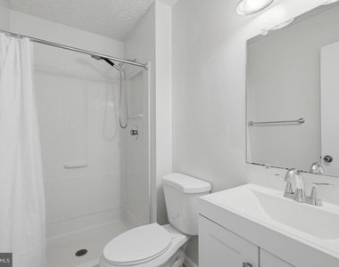 8635 Reinecke Court - Photo Thumbnail 24