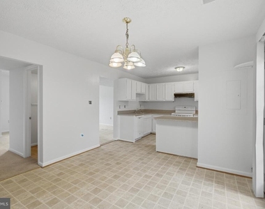 8635 Reinecke Court - Photo Thumbnail 11