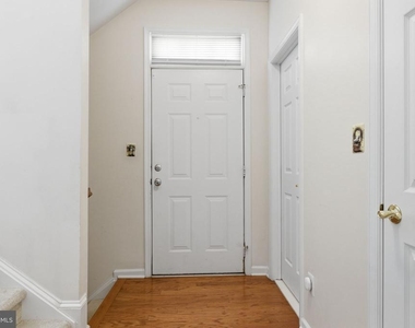 43905 Hickory Corner Terrace - Photo Thumbnail 3