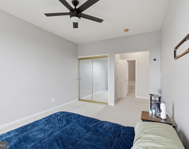 43905 Hickory Corner Terrace - Photo Thumbnail 14
