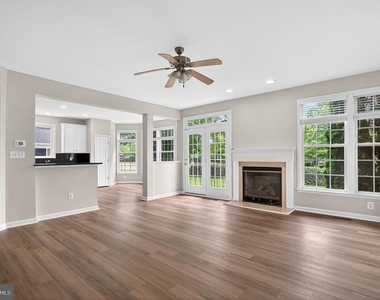 42071 Pepperbush Place - Photo Thumbnail 16