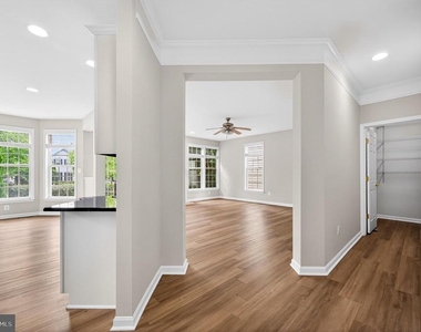 42071 Pepperbush Place - Photo Thumbnail 9