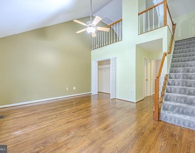 8200 Maple Ridge Avenue - Photo Thumbnail 18