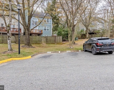 8200 Maple Ridge Avenue - Photo Thumbnail 32