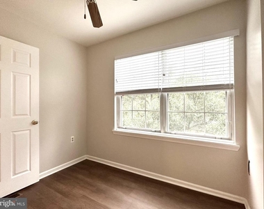 5700 Medallion Court - Photo Thumbnail 26
