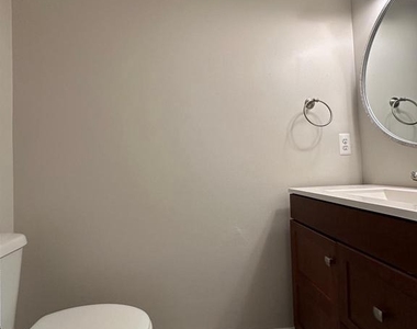 5700 Medallion Court - Photo Thumbnail 35