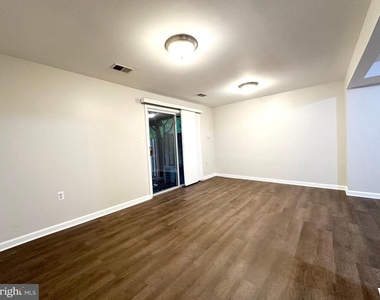 5700 Medallion Court - Photo Thumbnail 32