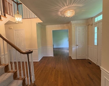 3502 Holly Road - Photo Thumbnail 19