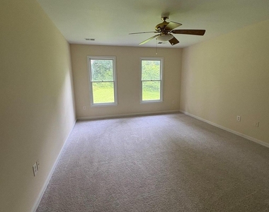 3502 Holly Road - Photo Thumbnail 18