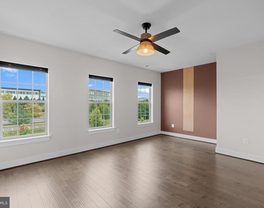 5284 Ridgeview Retreat Drive - Photo Thumbnail 24