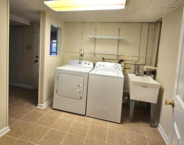 7429 Carol Lane - Photo Thumbnail 26