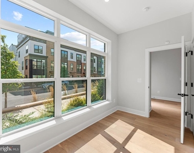 2015 Tysons Ridgeline Road - Photo Thumbnail 3
