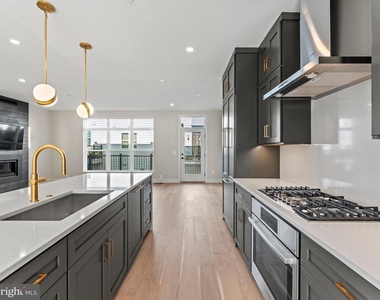 2015 Tysons Ridgeline Road - Photo Thumbnail 12