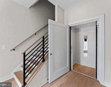 2015 Tysons Ridgeline Road - Photo Thumbnail 2