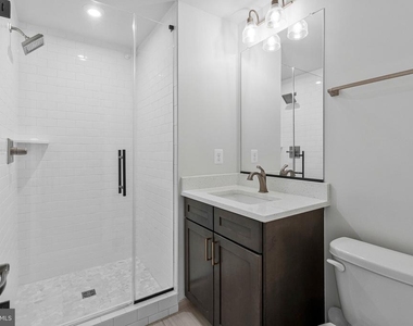 14803 Retreat Boulevard - Photo Thumbnail 4