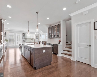 14803 Retreat Boulevard - Photo Thumbnail 18