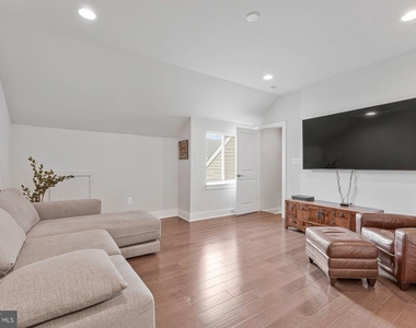 14803 Retreat Boulevard - Photo Thumbnail 35