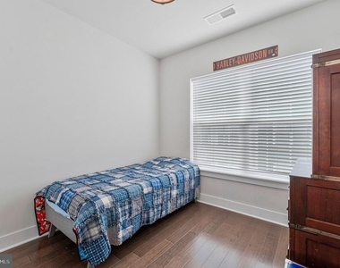 14803 Retreat Boulevard - Photo Thumbnail 20