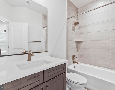 14803 Retreat Boulevard - Photo Thumbnail 22