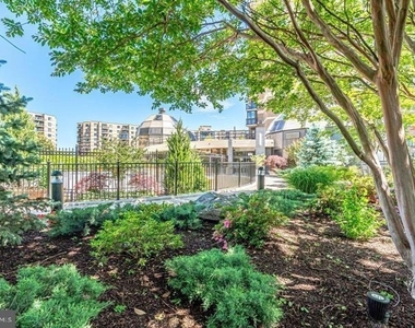8380 Greensboro Drive - Photo Thumbnail 29