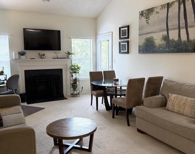 14321 Climbing Rose Way - Photo Thumbnail 4
